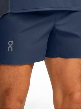 On Running Men's Athletic Shorts in Blue/Black Size L pre-owned